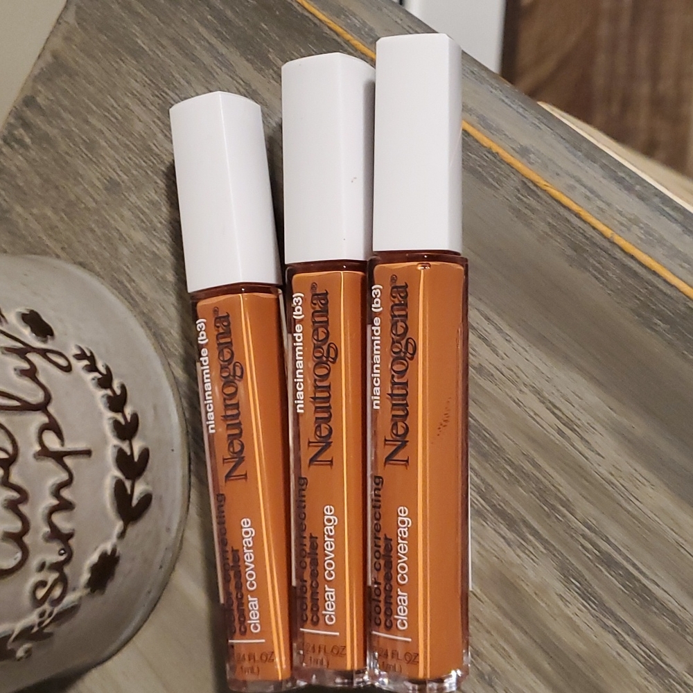 3x Neutrogena Clear Coverage Correcting Concealer, Deep Peach 3 Piece Lot Sealed
